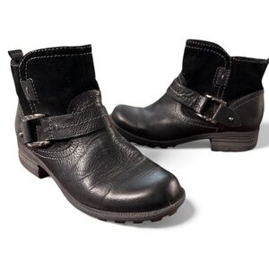 Earth Origins Black Leather & Suede Ankle Paris Side Zip Boots Women’s Size 7